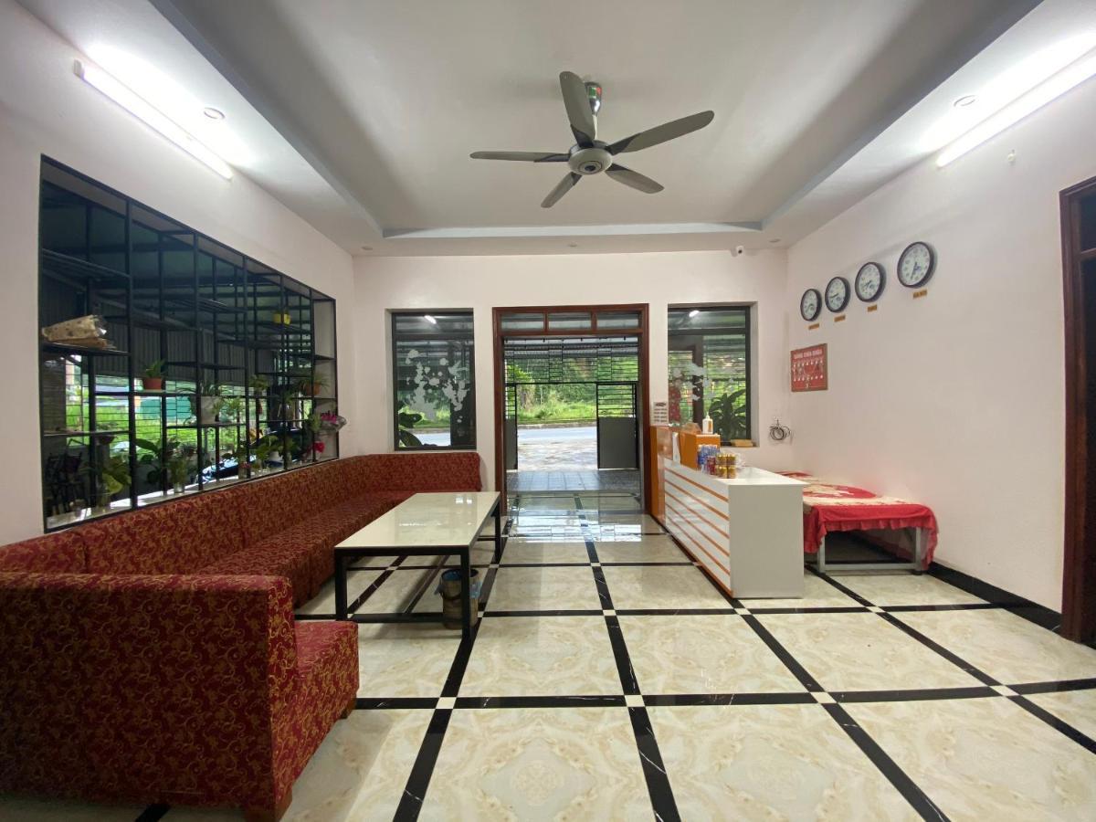 Ha Giang Ali Hostel Exteriör bild