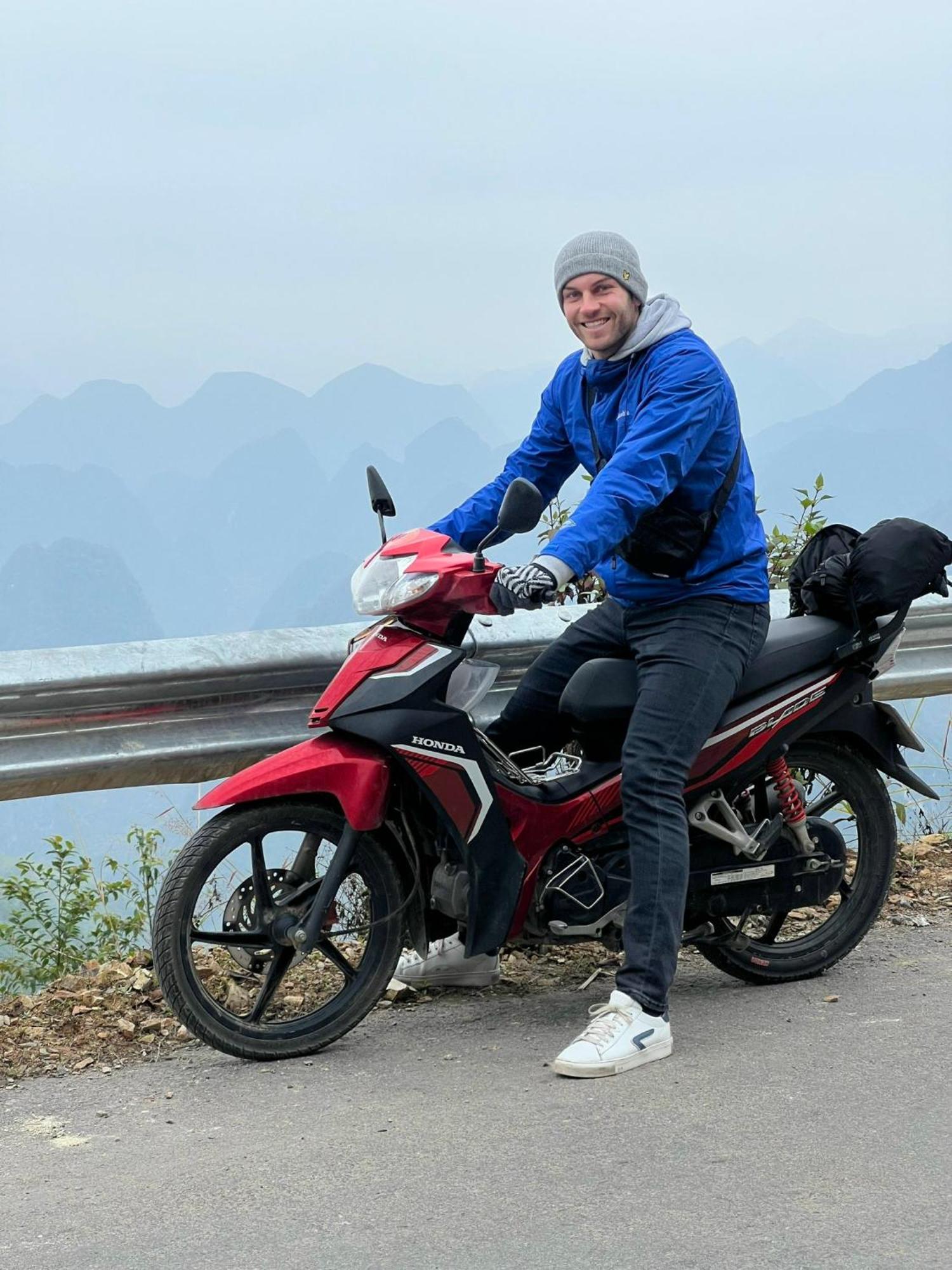 Ha Giang Ali Hostel Exteriör bild