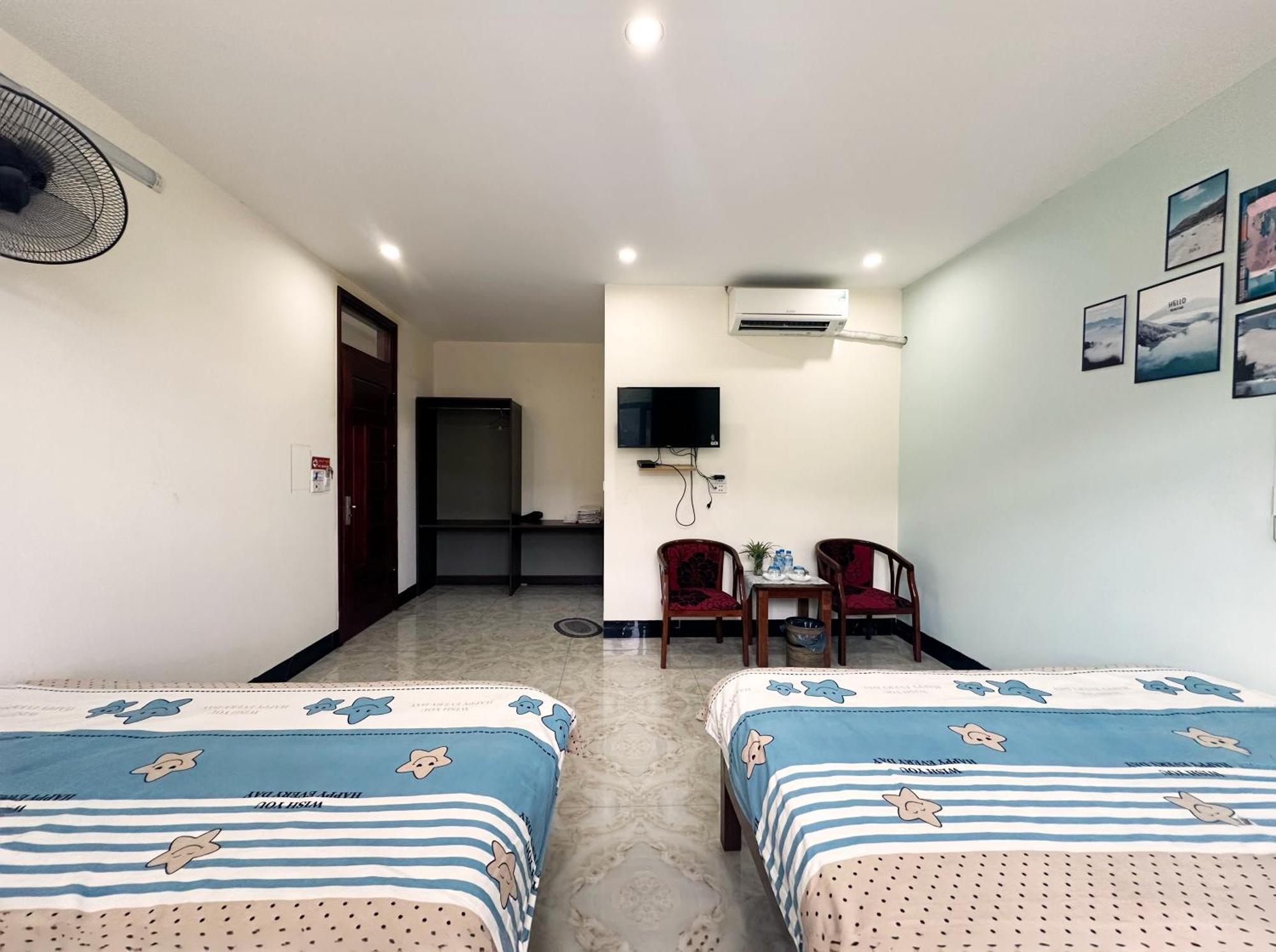 Ha Giang Ali Hostel Exteriör bild